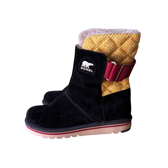 Sorel Size 7 Black and Gold Suede The Campus Boots - Picture 1 of 6